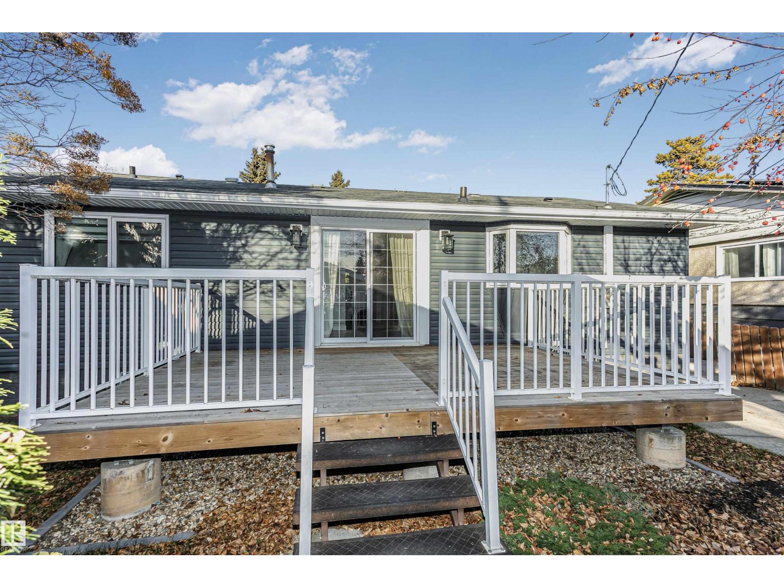 5403 102 AV NW, Edmonton