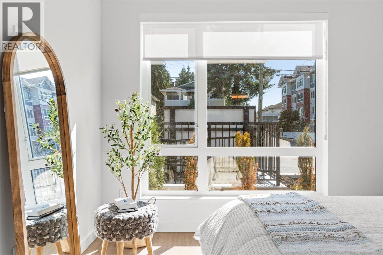 101 2277 HAWTHORNE AVENUE, Port Coquitlam