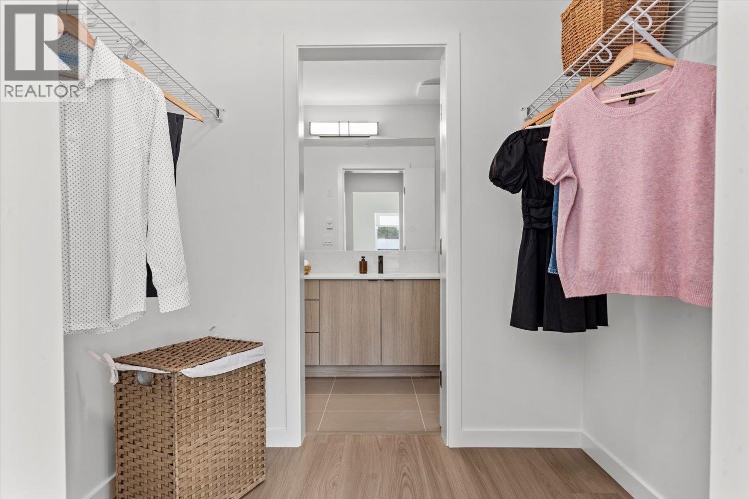 101 2277 HAWTHORNE AVENUE, Port Coquitlam