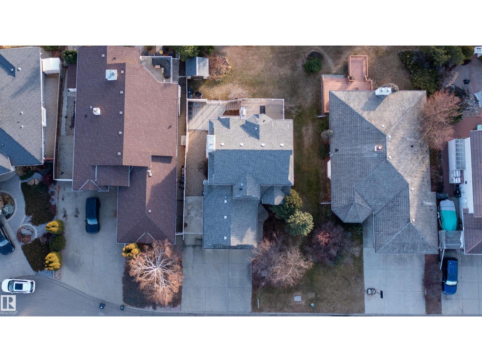 3215 44 AV NW, Edmonton