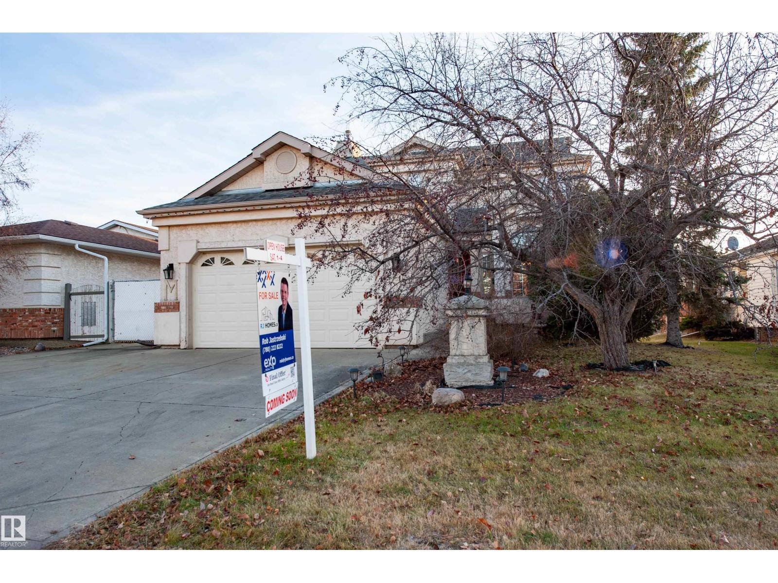 3215 44 AV NW, Edmonton