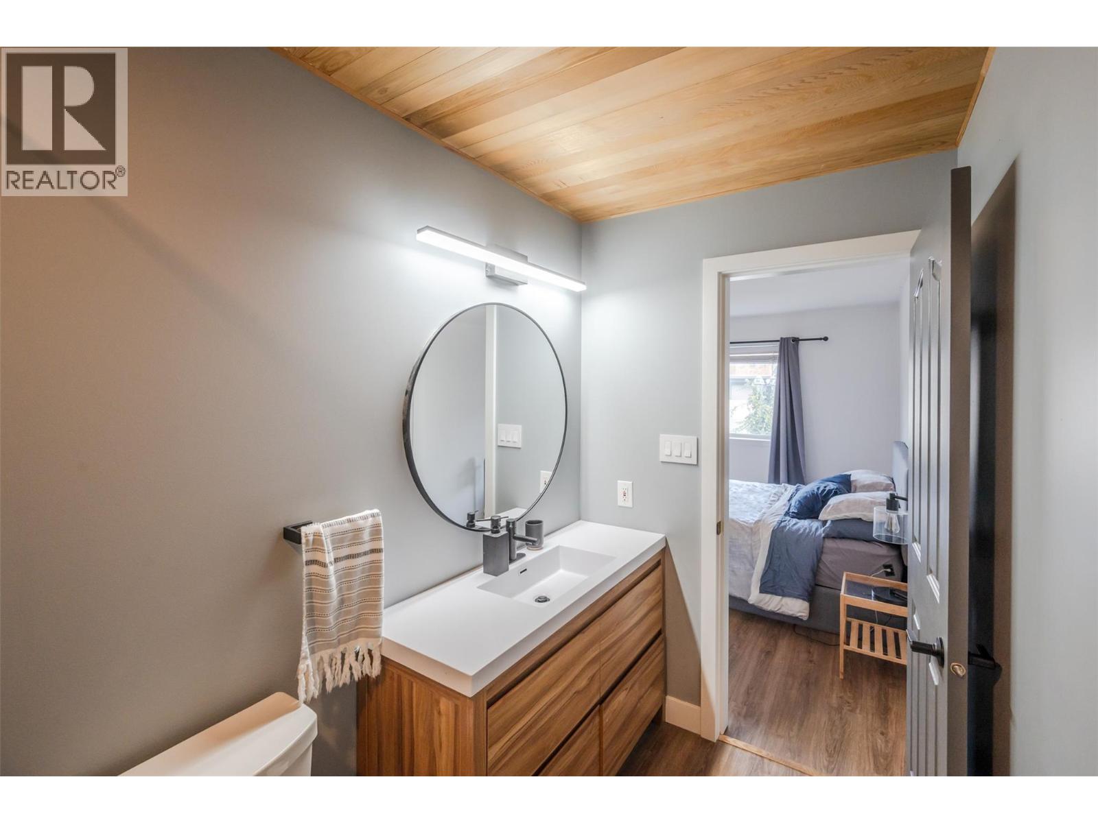 101 93 Van Horne Street, Penticton