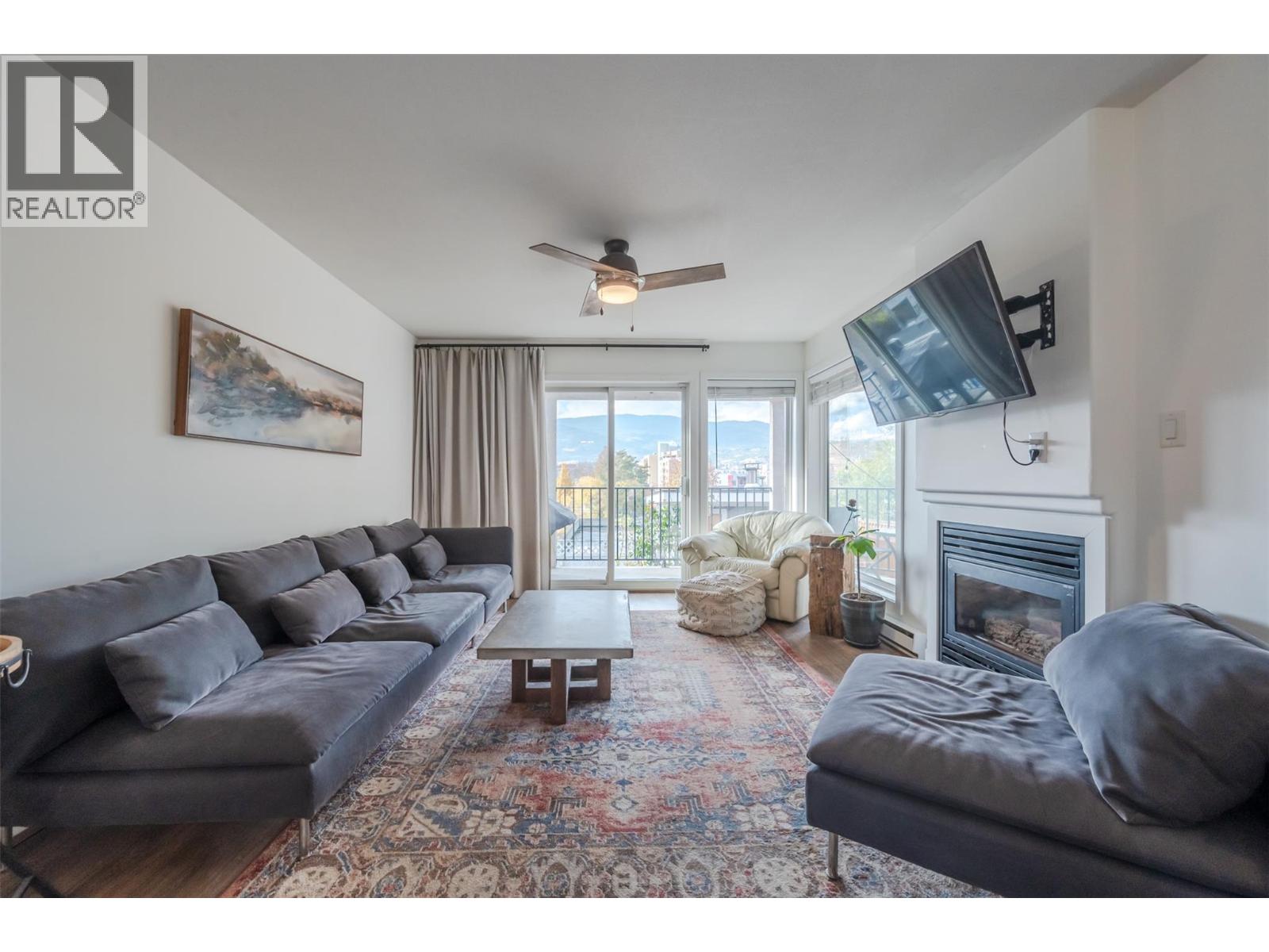 101 93 Van Horne Street, Penticton