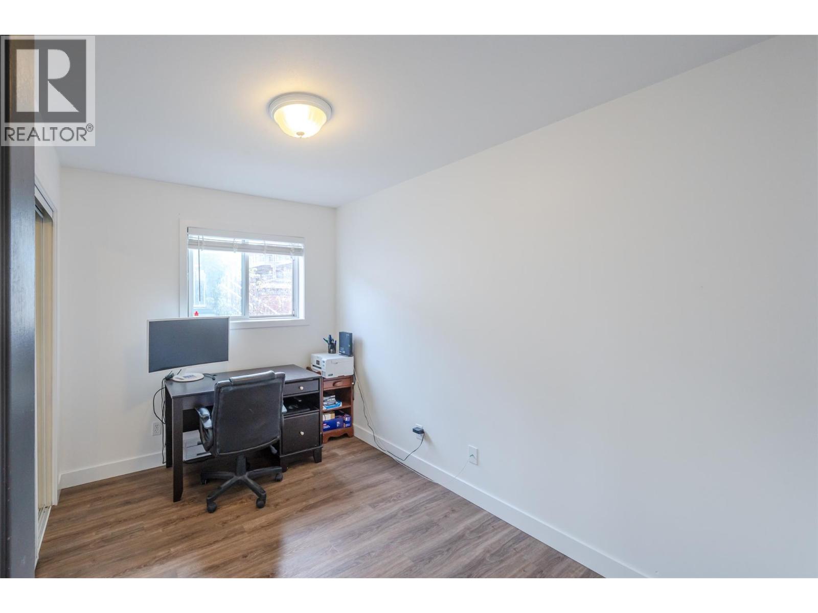 101 93 Van Horne Street, Penticton