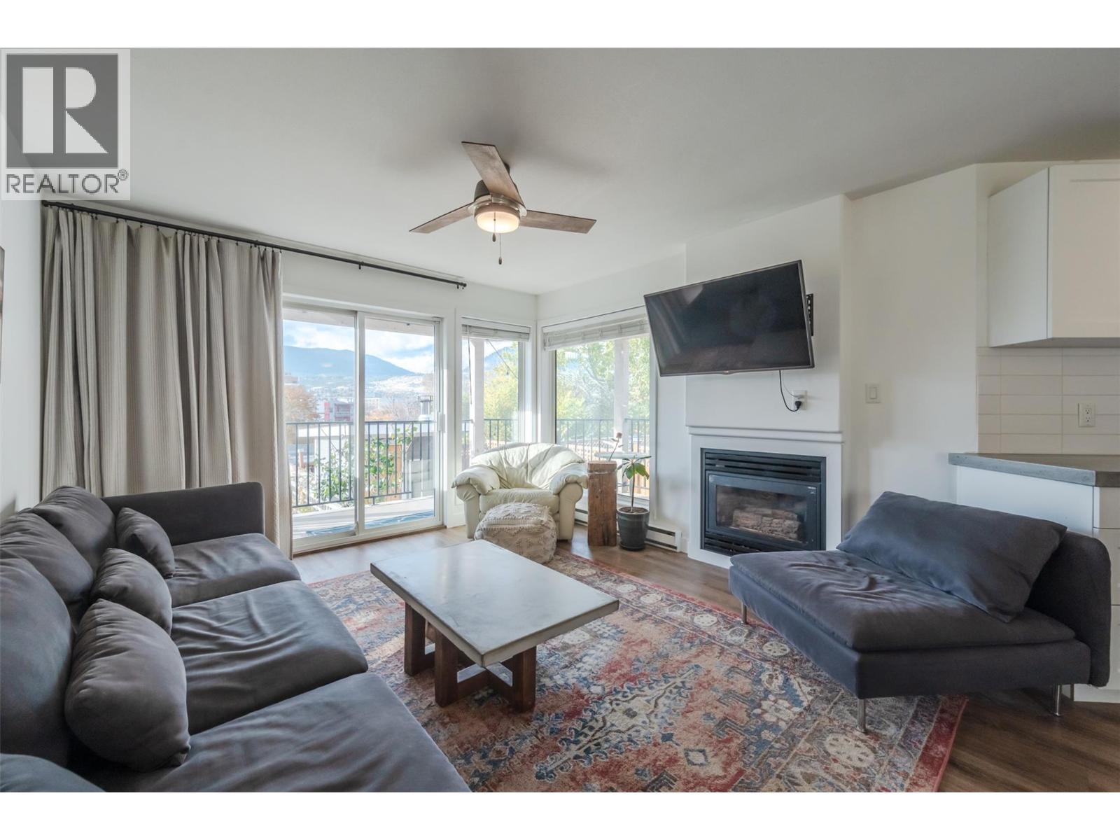 101 93 Van Horne Street, Penticton