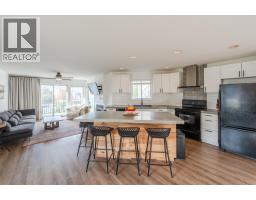 101 93 Van Horne Street, Penticton