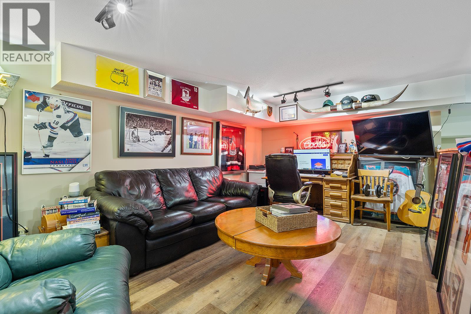 19 3359 Cougar Road, West Kelowna