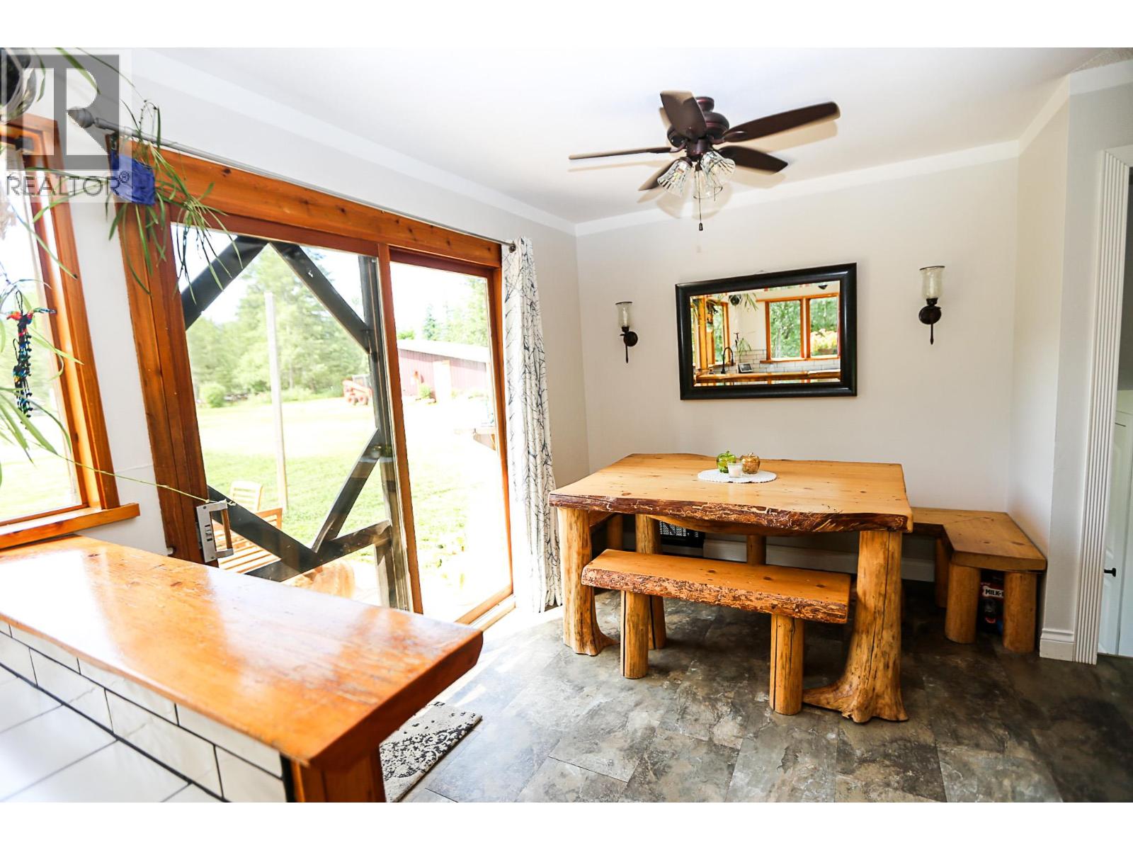 1133 CAROLINE ROAD - 11