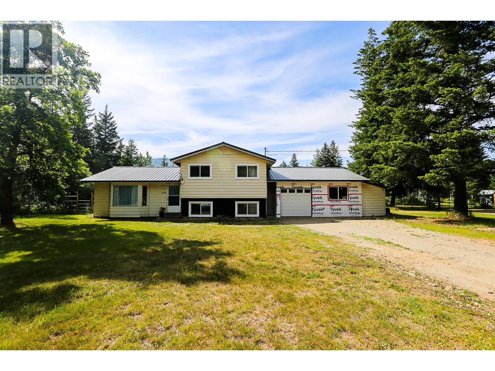 1133 CAROLINE ROAD - 4