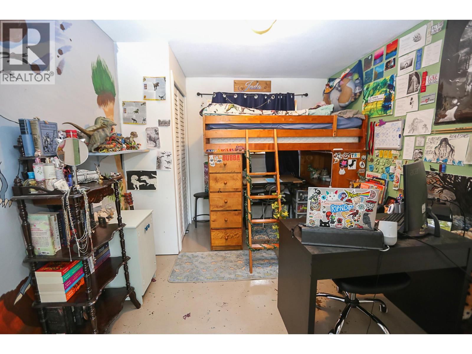 1133 CAROLINE Road - 24