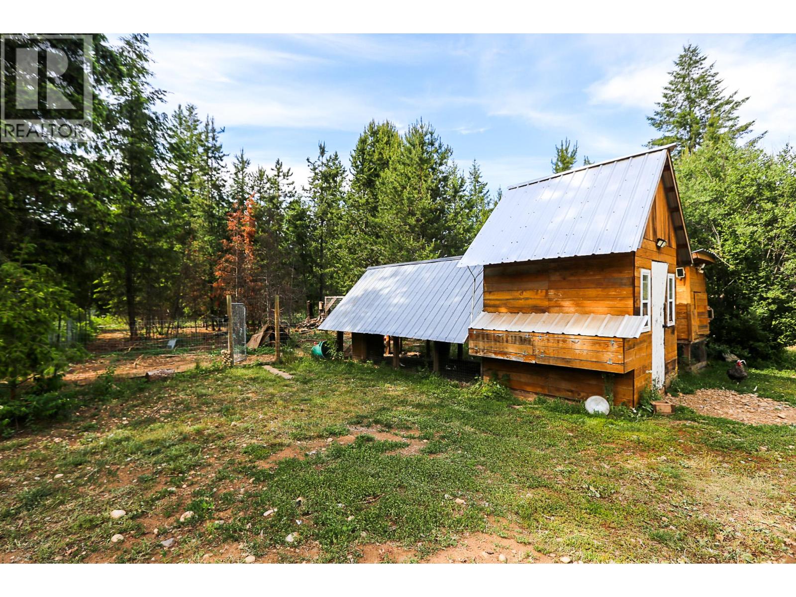 1133 CAROLINE Road - 32