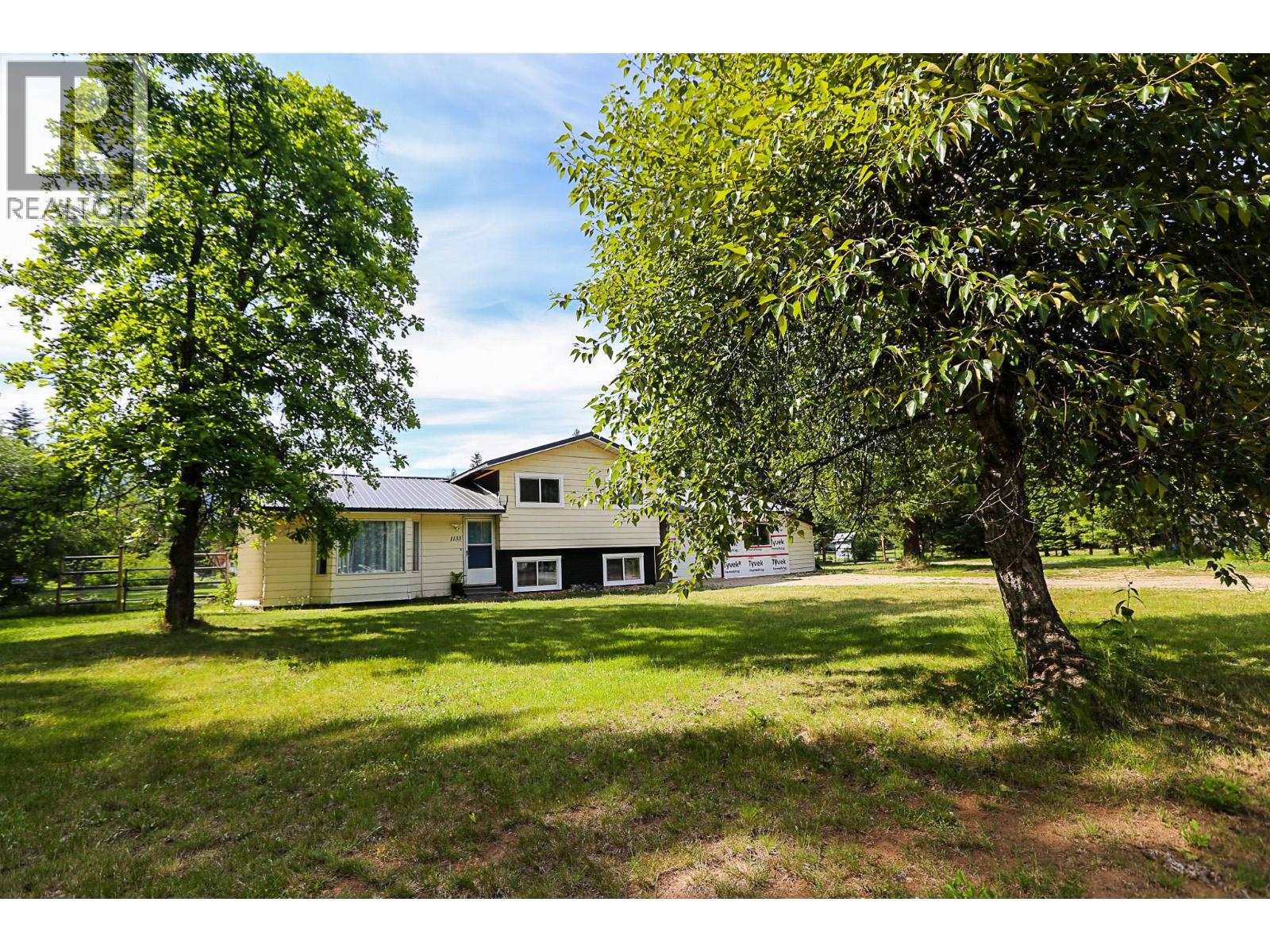 1133 CAROLINE Road - 5