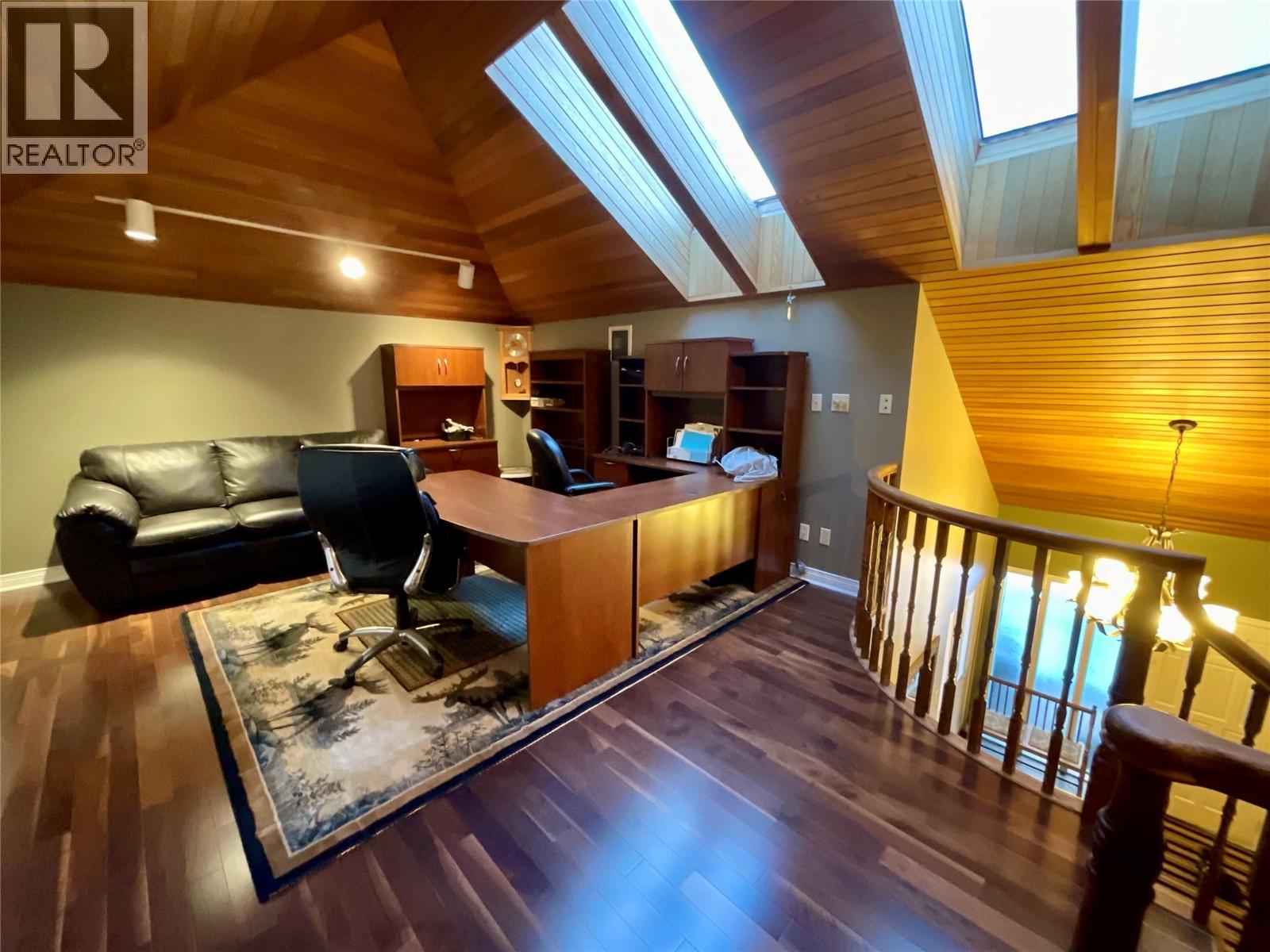 12 Collier Place, Tumbler Ridge