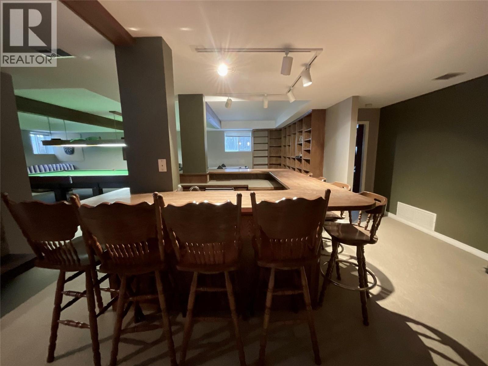 12 Collier Place, Tumbler Ridge