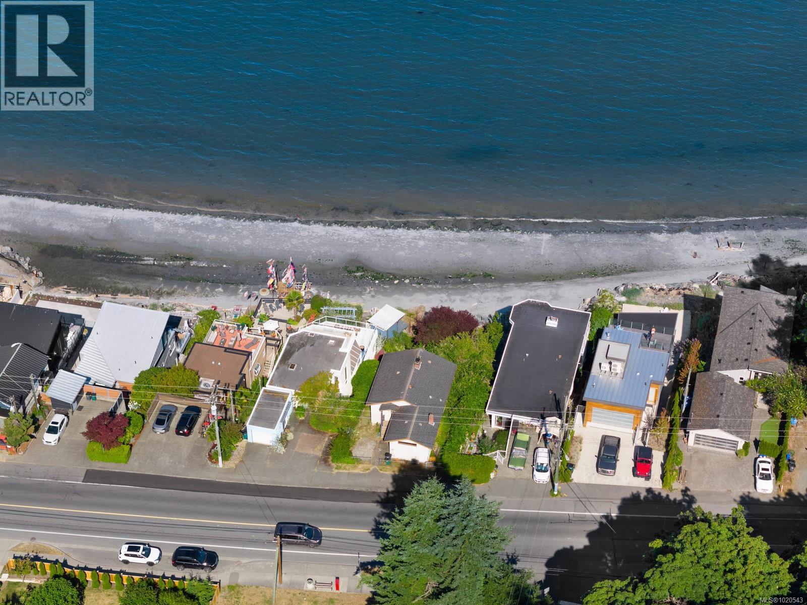  5015 Cordova Bay Road, Saanich