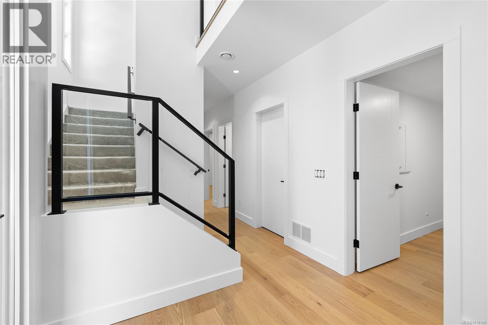 122 Bray Rd, Nanaimo