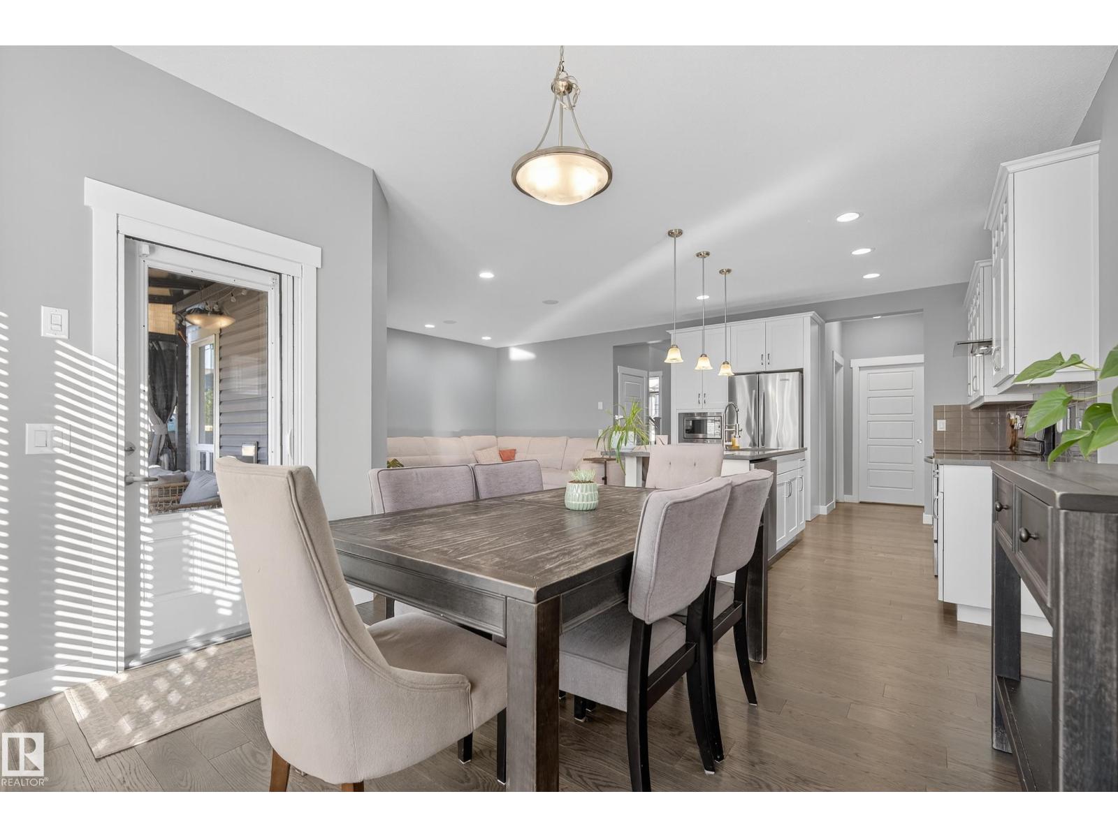 17032 43 ST NW, Edmonton