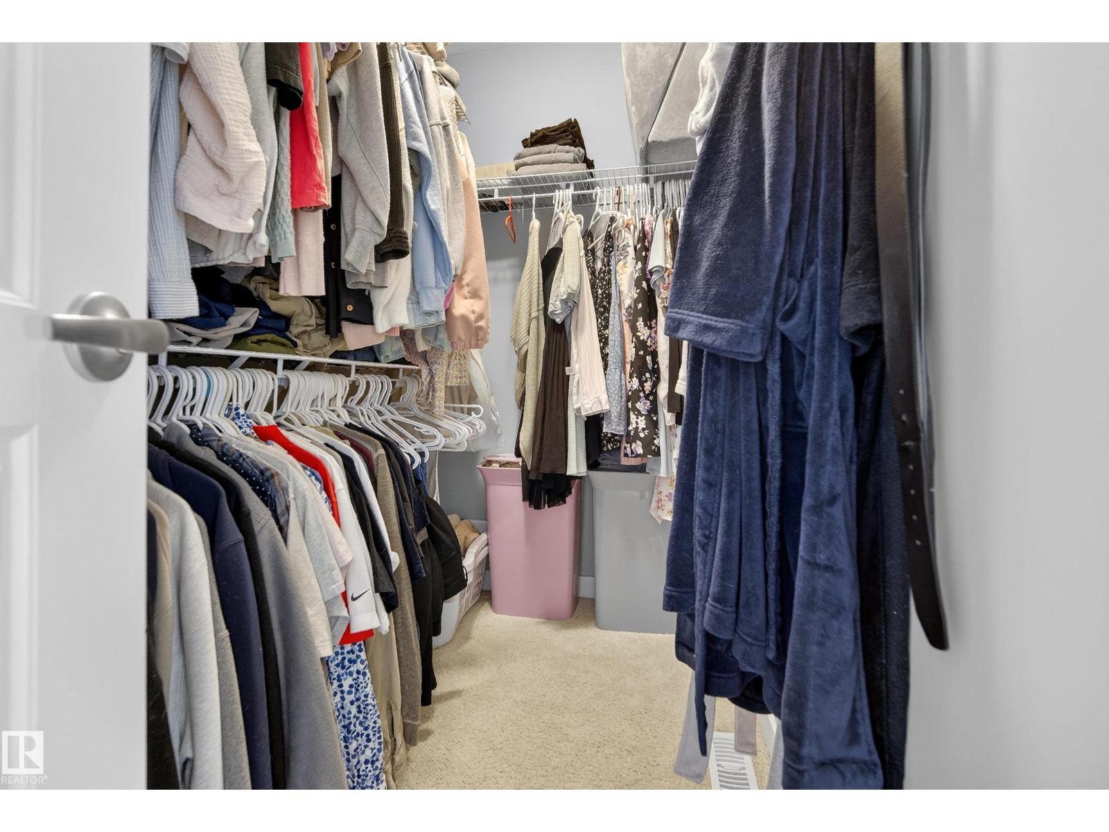 17032 43 ST NW, Edmonton