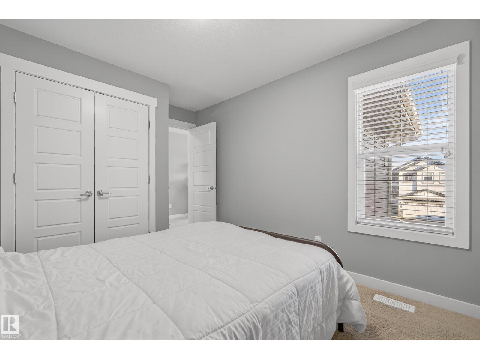 17032 43 ST NW, Edmonton