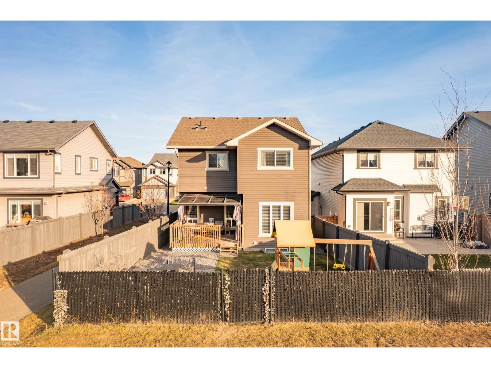 17032 43 ST NW, Edmonton