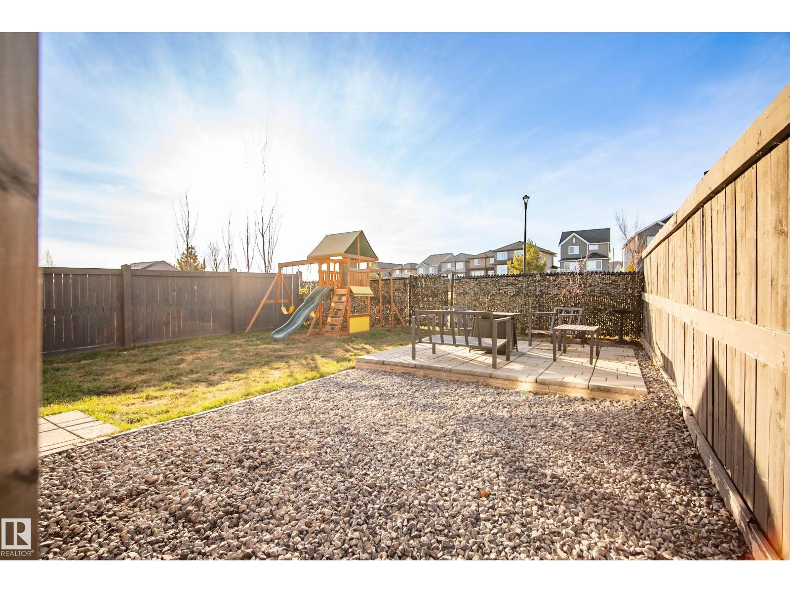 17032 43 ST NW, Edmonton