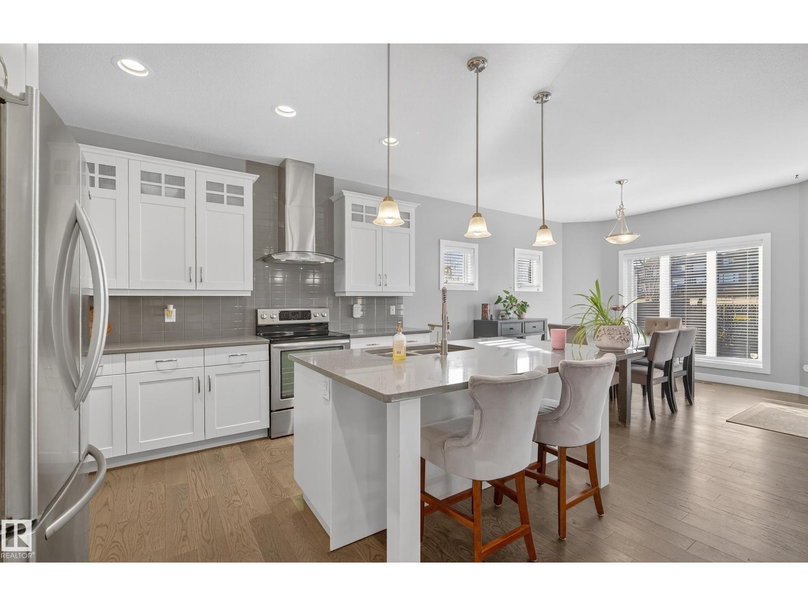 17032 43 ST NW, Edmonton