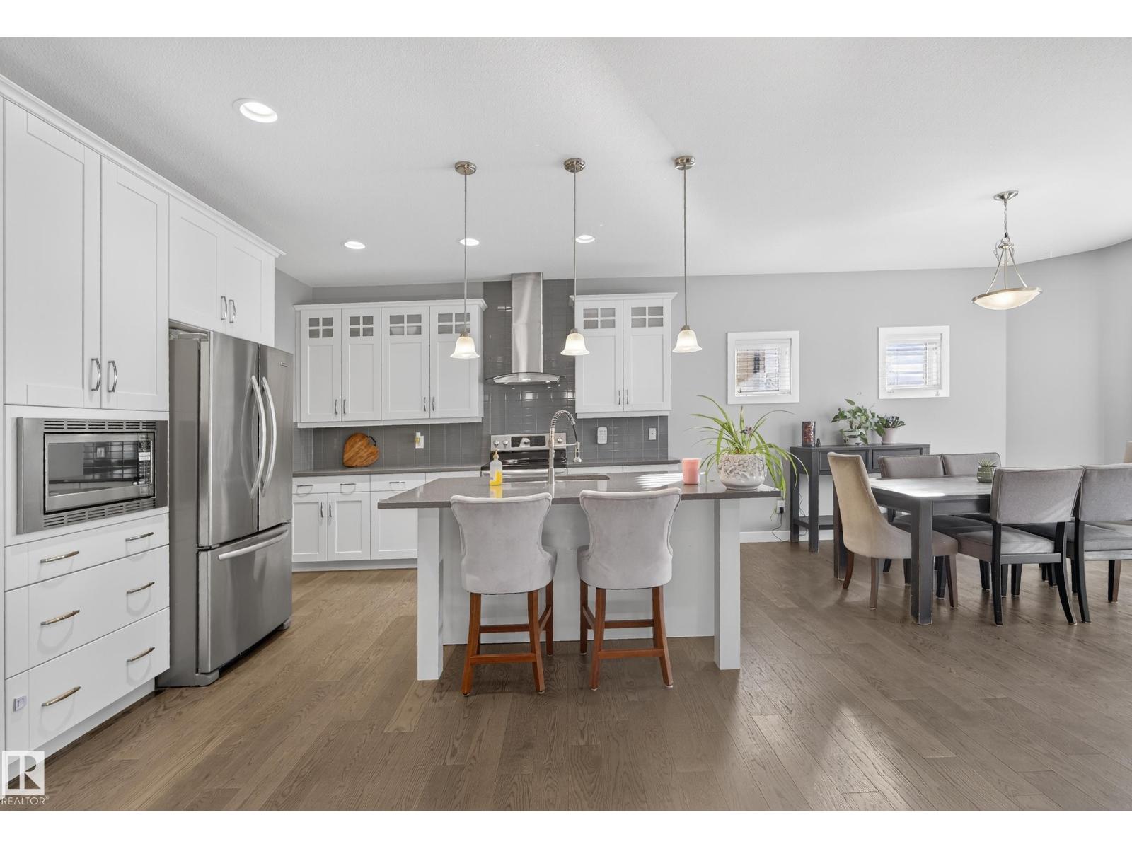 17032 43 ST NW, Edmonton