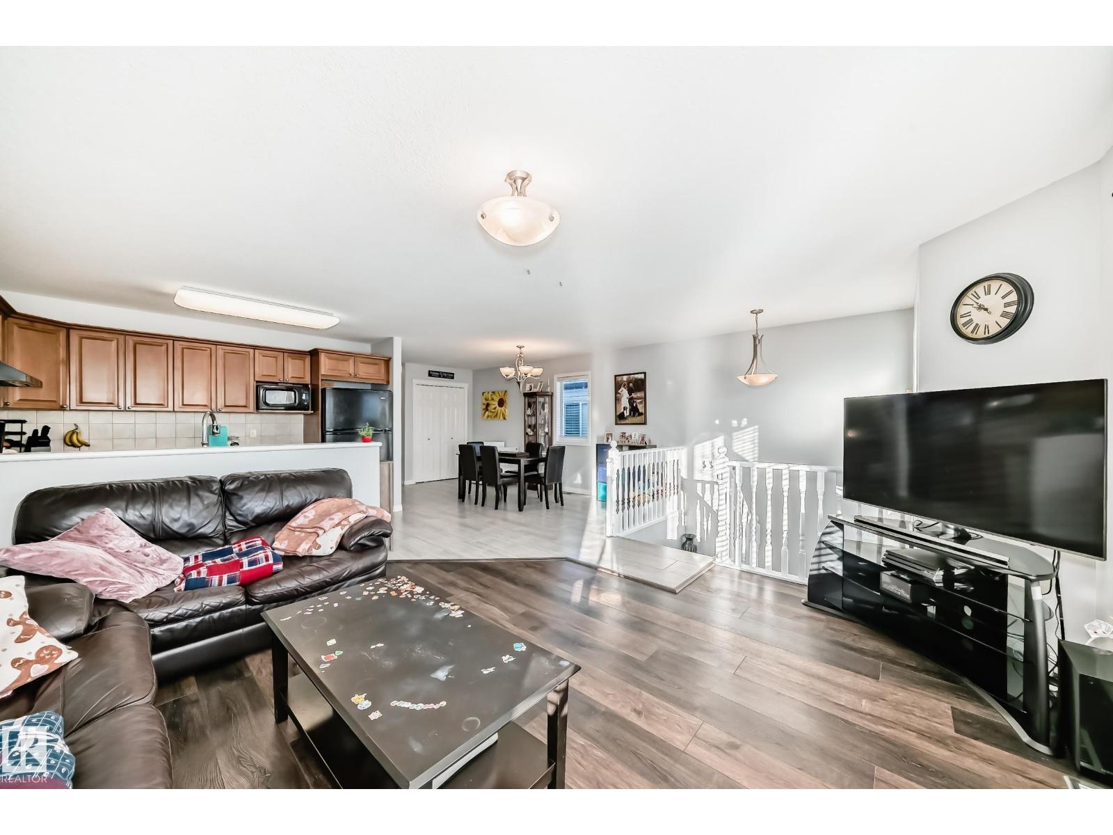 15628 44 ST NW, Edmonton