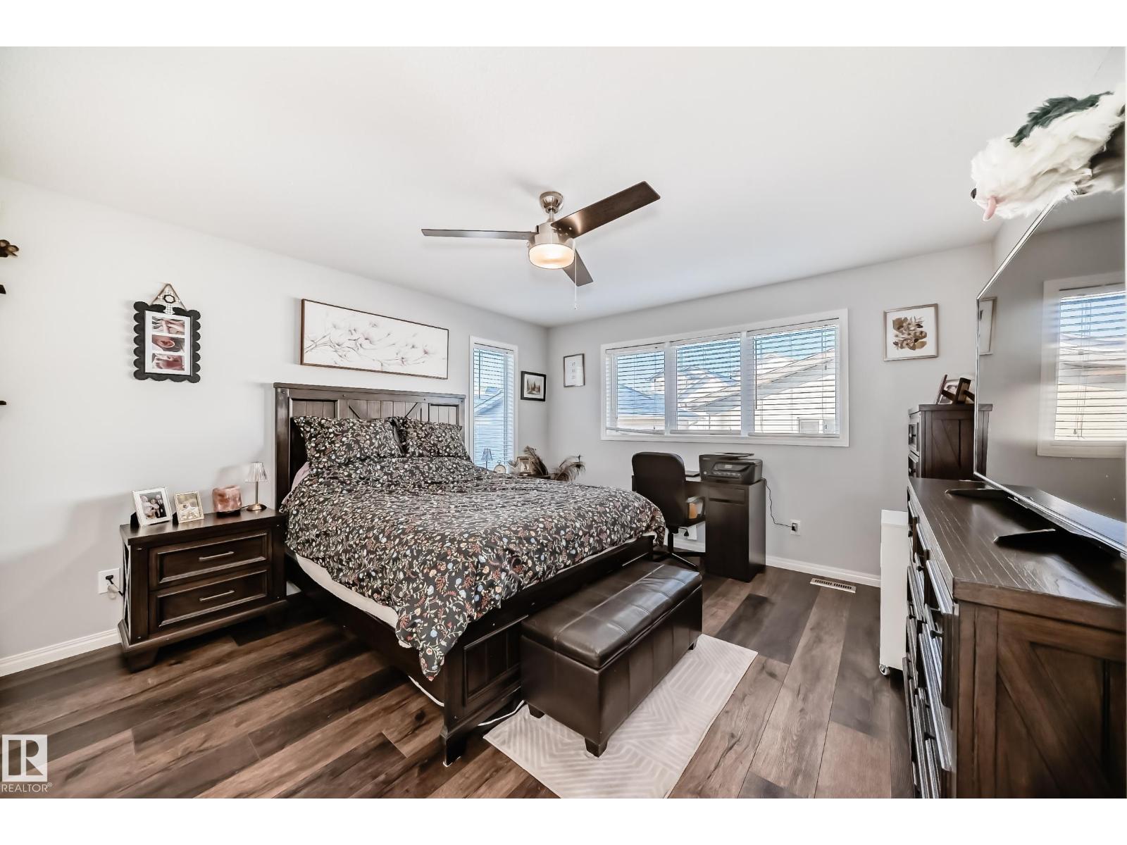 15628 44 ST NW, Edmonton