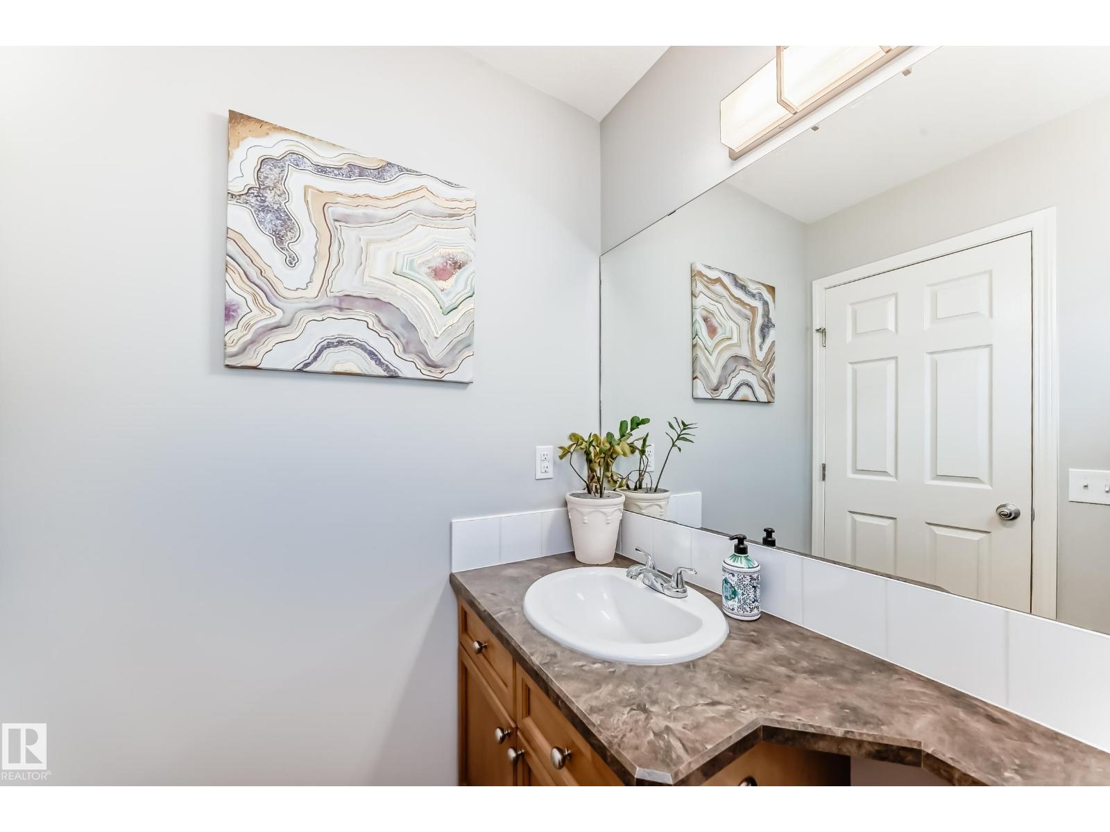 15628 44 ST NW, Edmonton