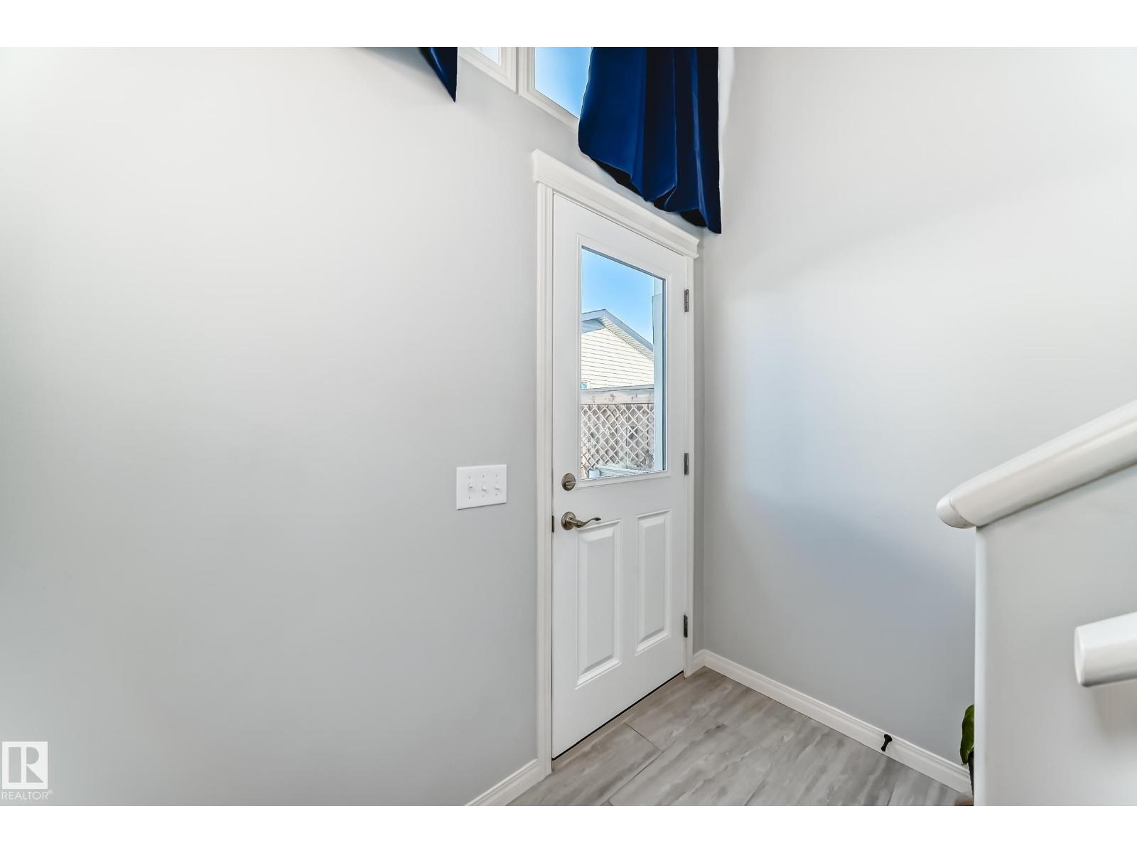 15628 44 ST NW, Edmonton