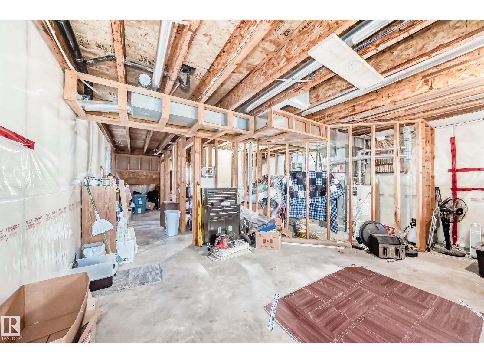 15628 44 ST NW, Edmonton