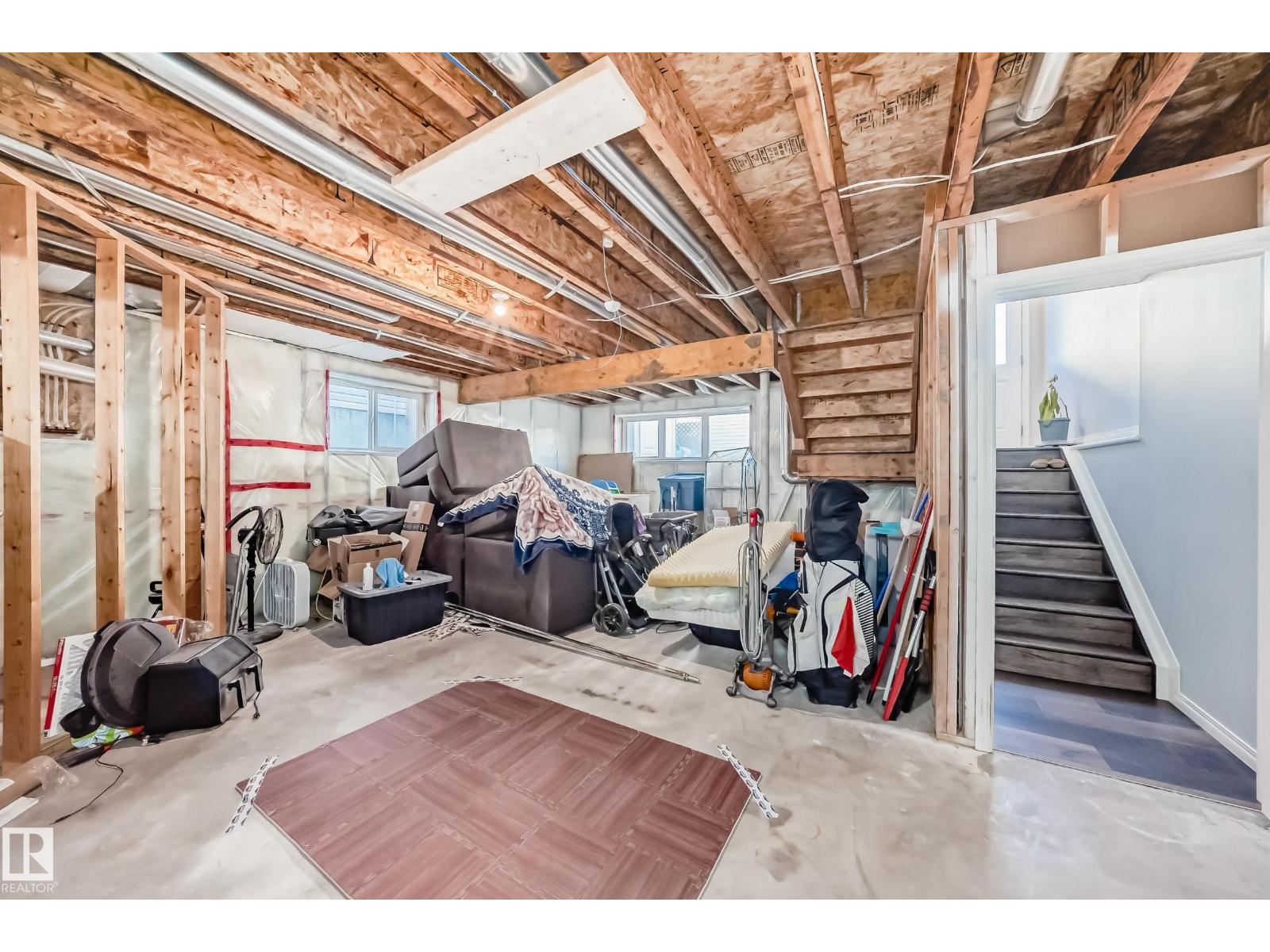 15628 44 ST NW, Edmonton