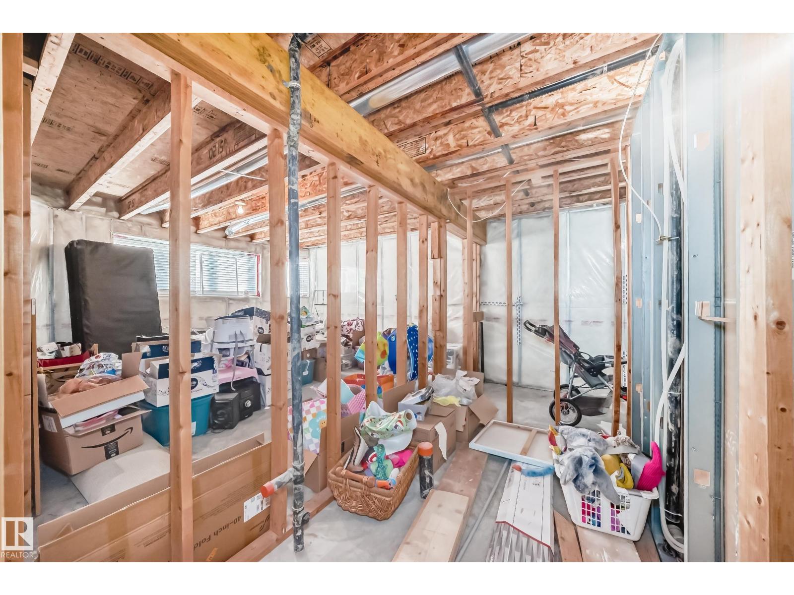 15628 44 ST NW, Edmonton