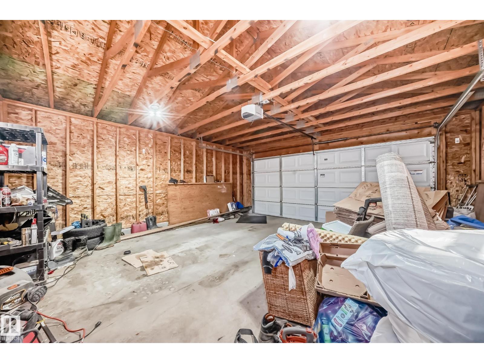 15628 44 ST NW, Edmonton