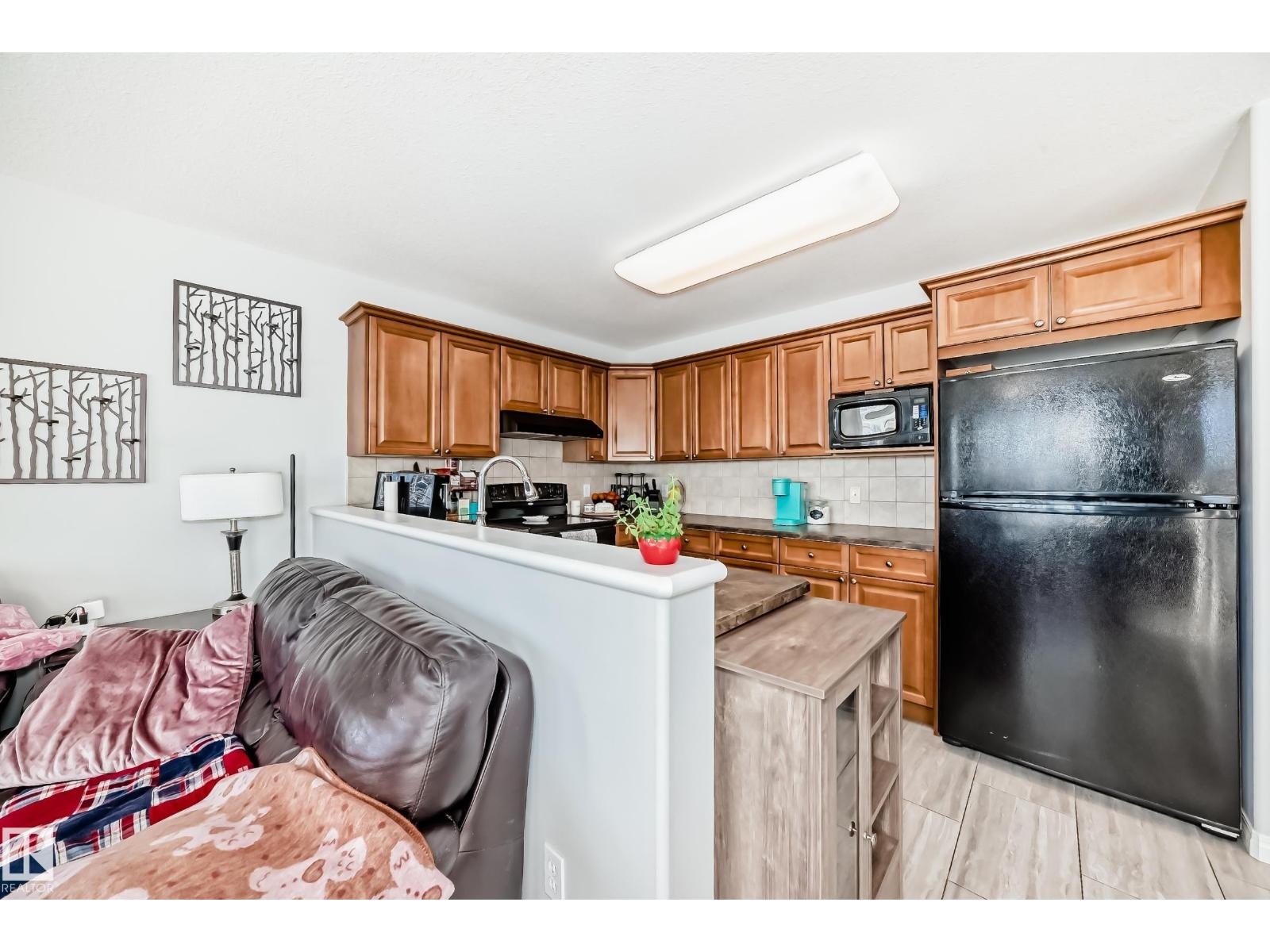 15628 44 ST NW, Edmonton