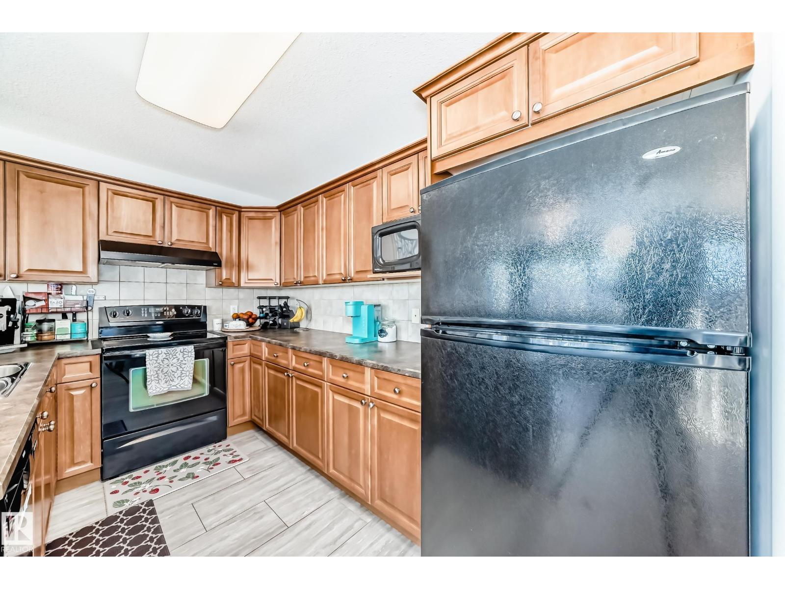 15628 44 ST NW, Edmonton