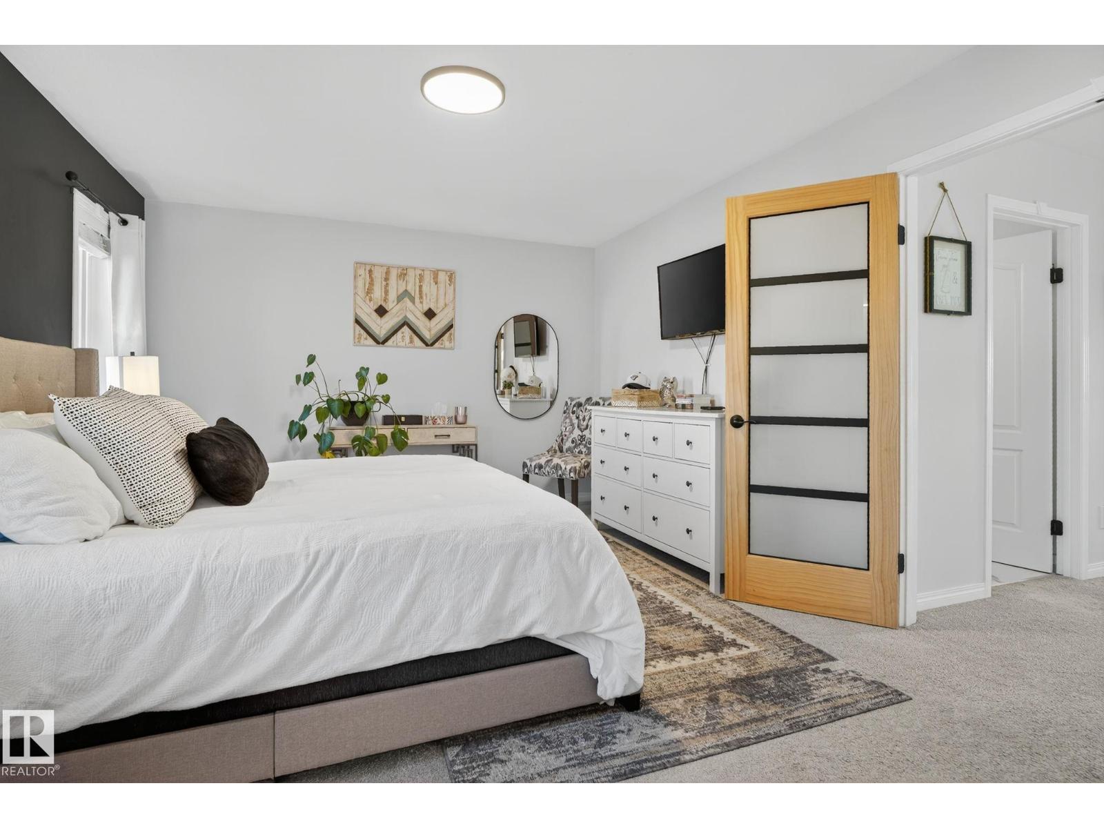 7224 158 AV NW, Edmonton