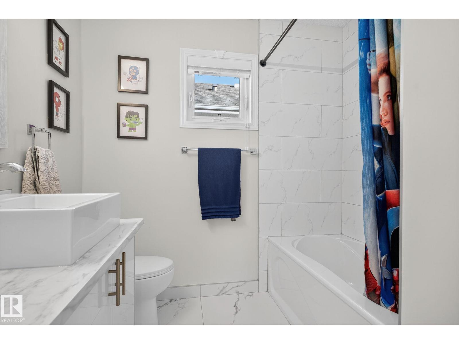 7224 158 AV NW, Edmonton