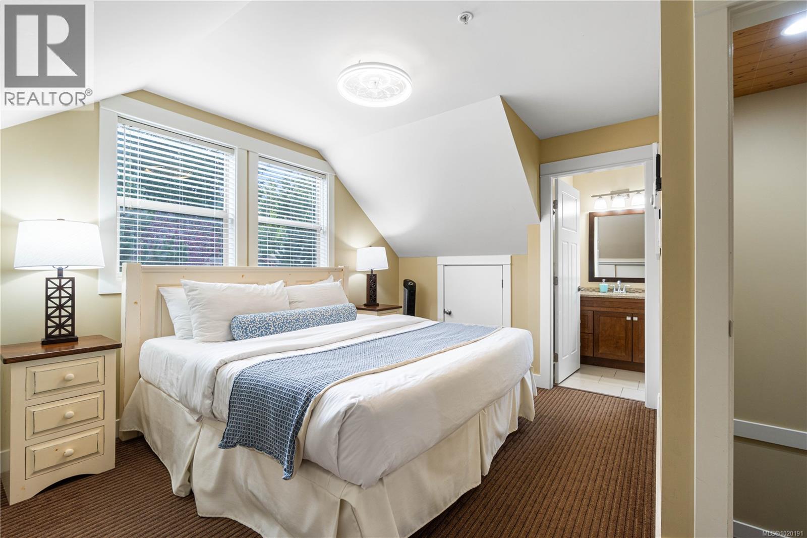 261 1130 Resort Dr, Parksville