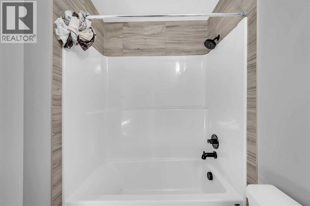 118 Homestead Park NE, Calgary, Alberta