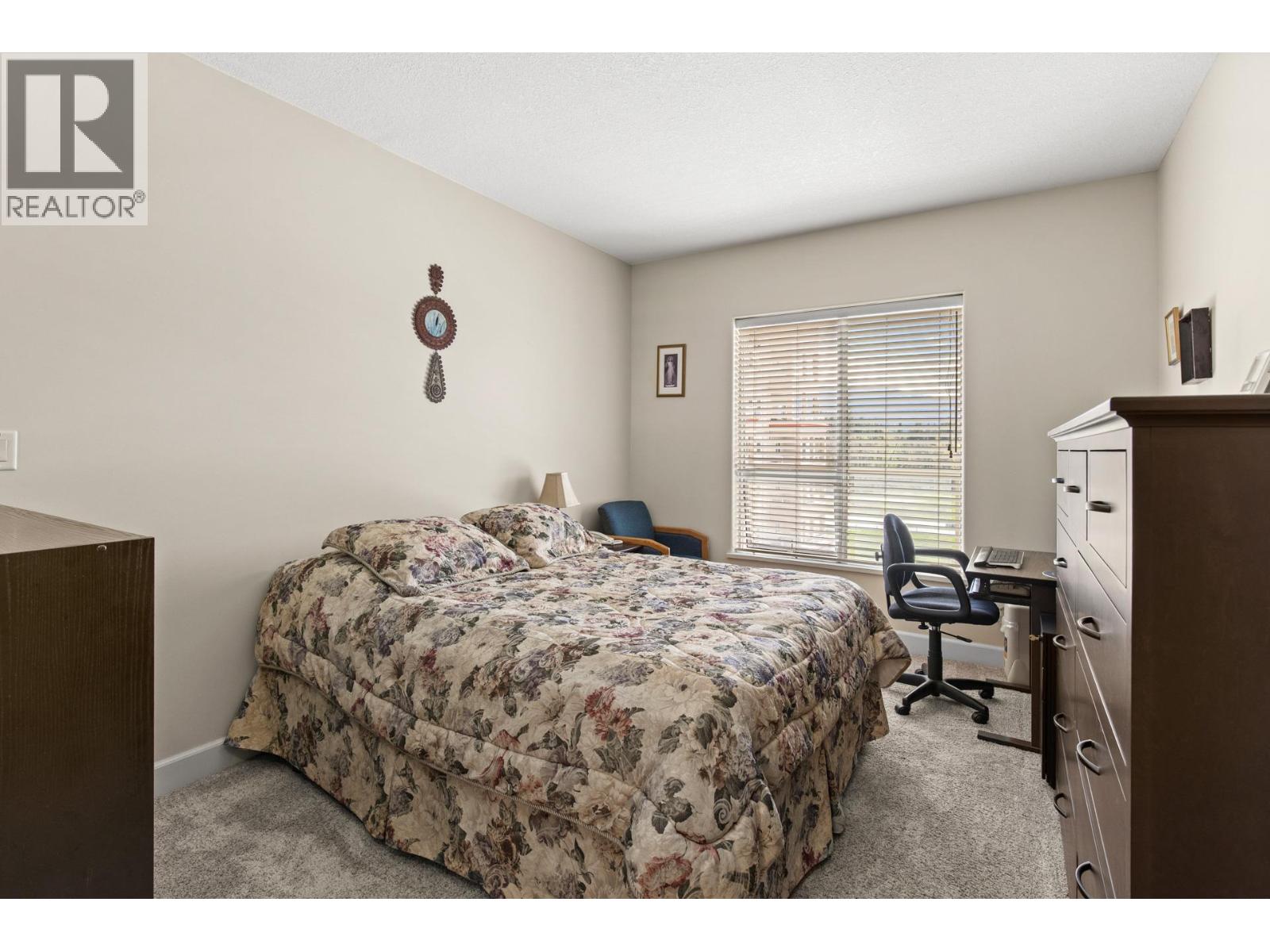 704 1947 Underhill Street, Kelowna