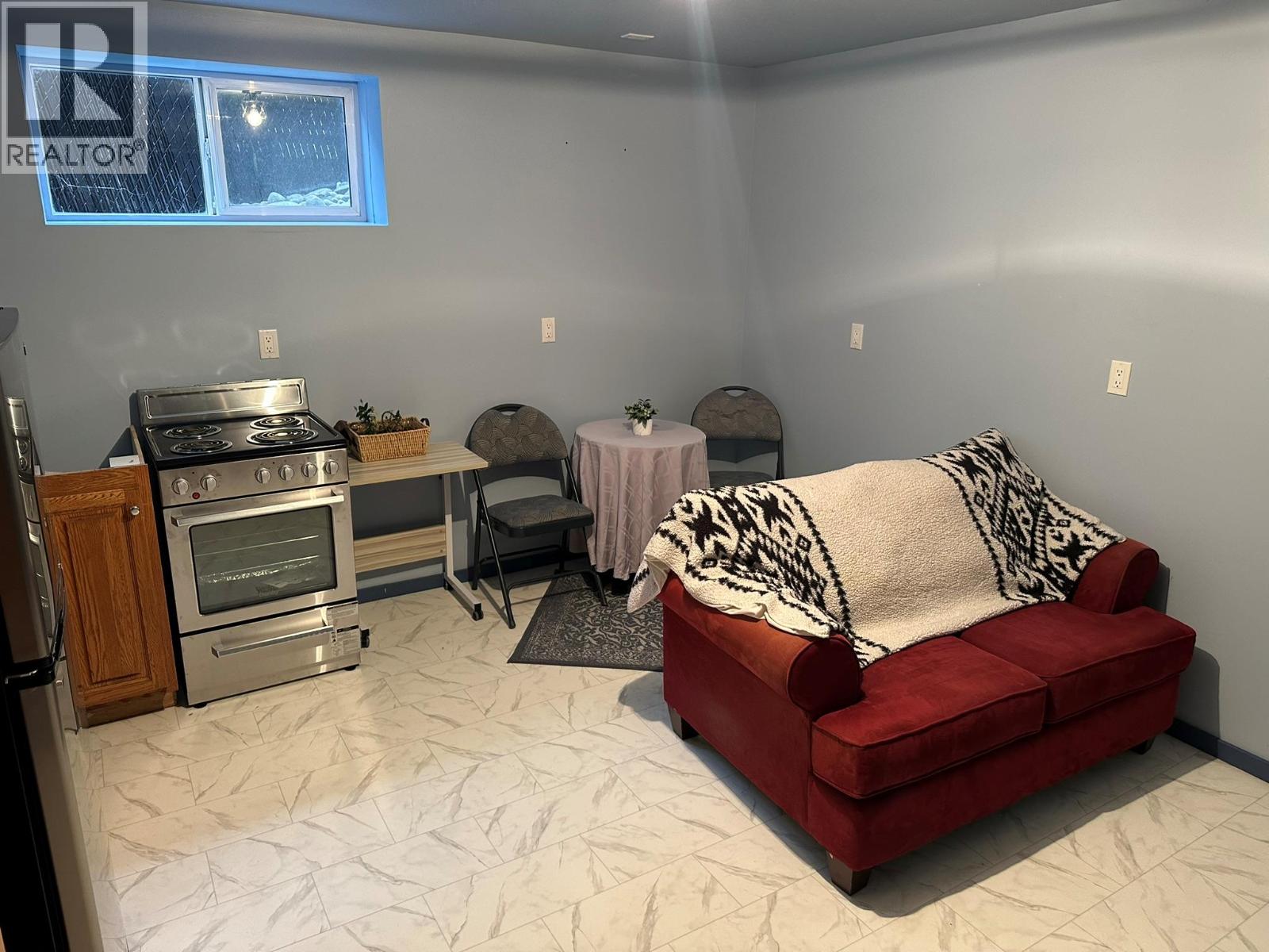  4712 Valleyview Place, Vernon