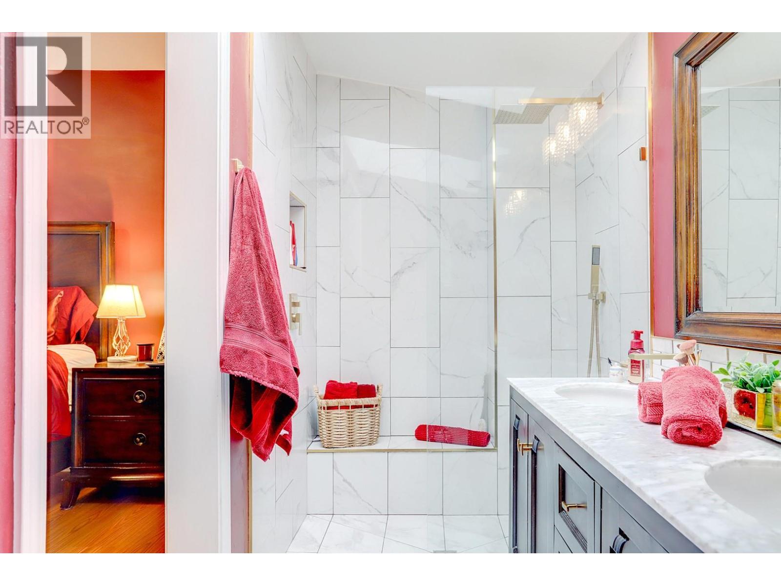  4712 Valleyview Place, Vernon