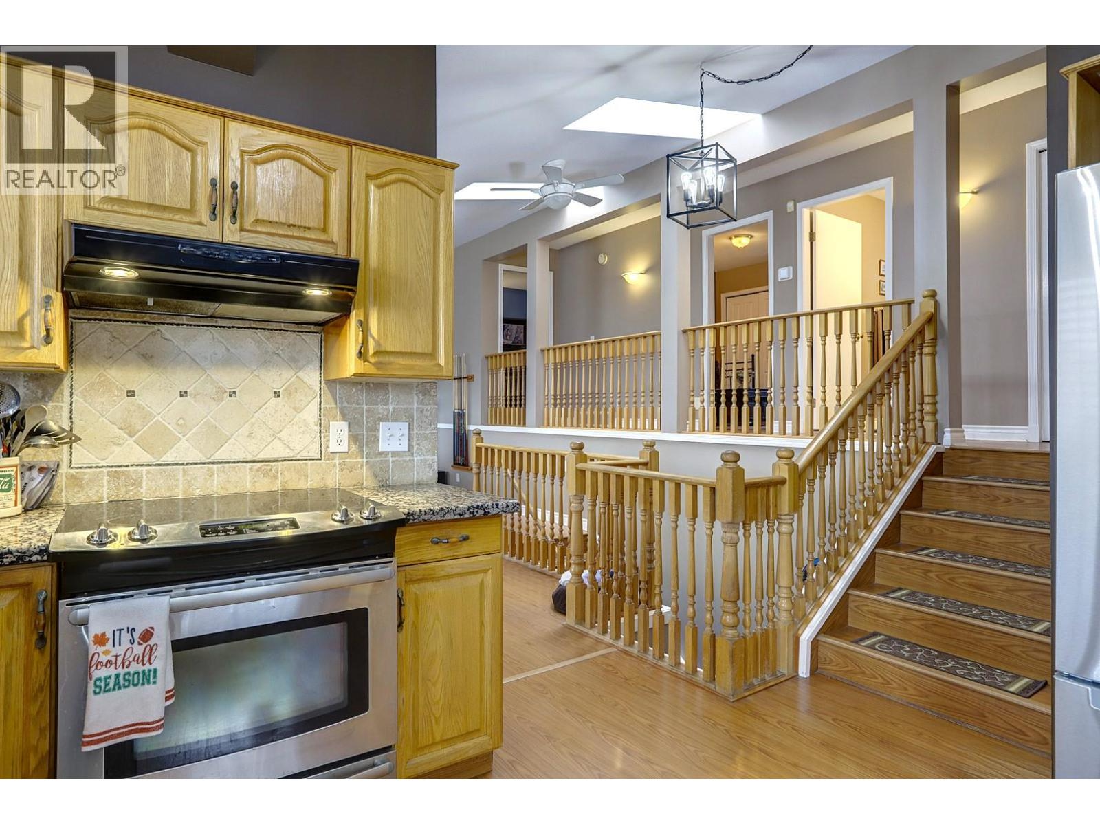  4712 Valleyview Place, Vernon