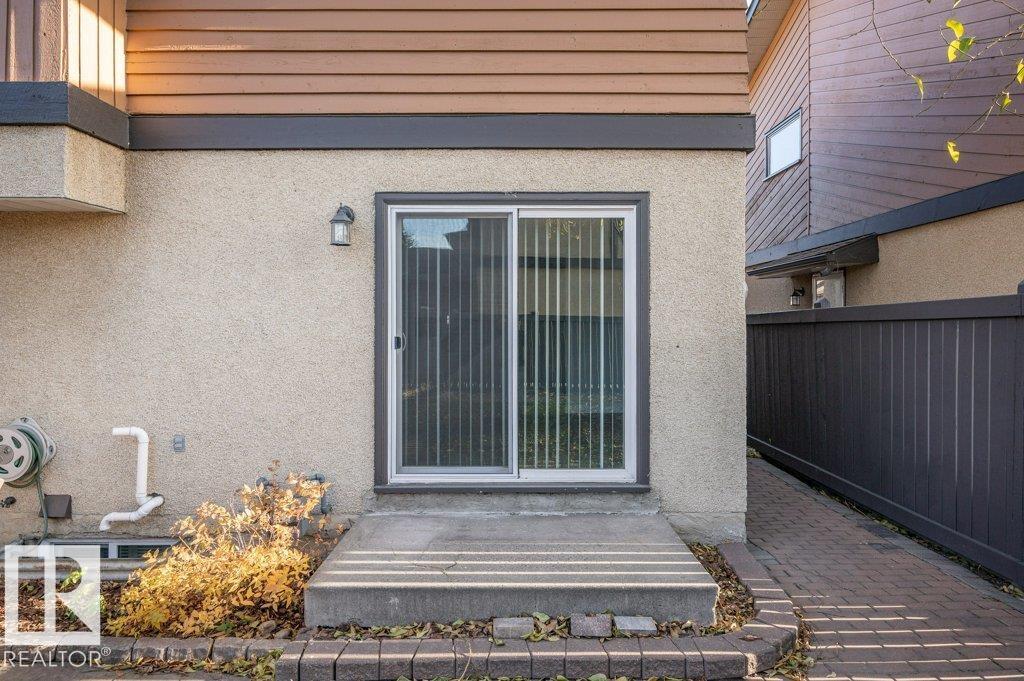 13618 27 ST NW NW, Edmonton