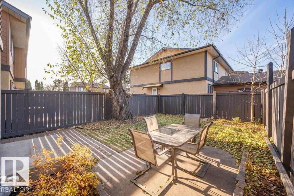 13618 27 ST NW NW, Edmonton