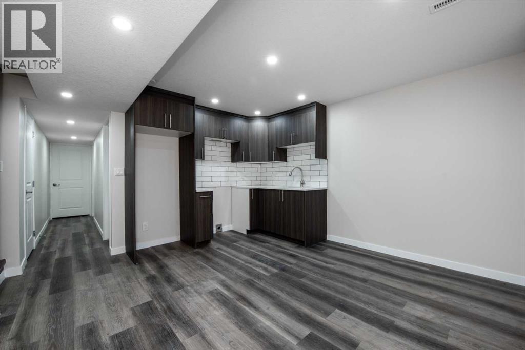 Single Family House for Sale in  Redstone Drive NE Redstone Calgary 
