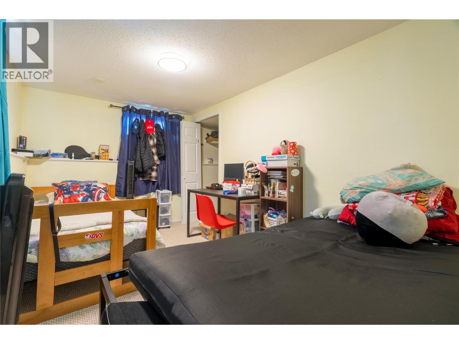  3095 Gordon Drive, Kelowna