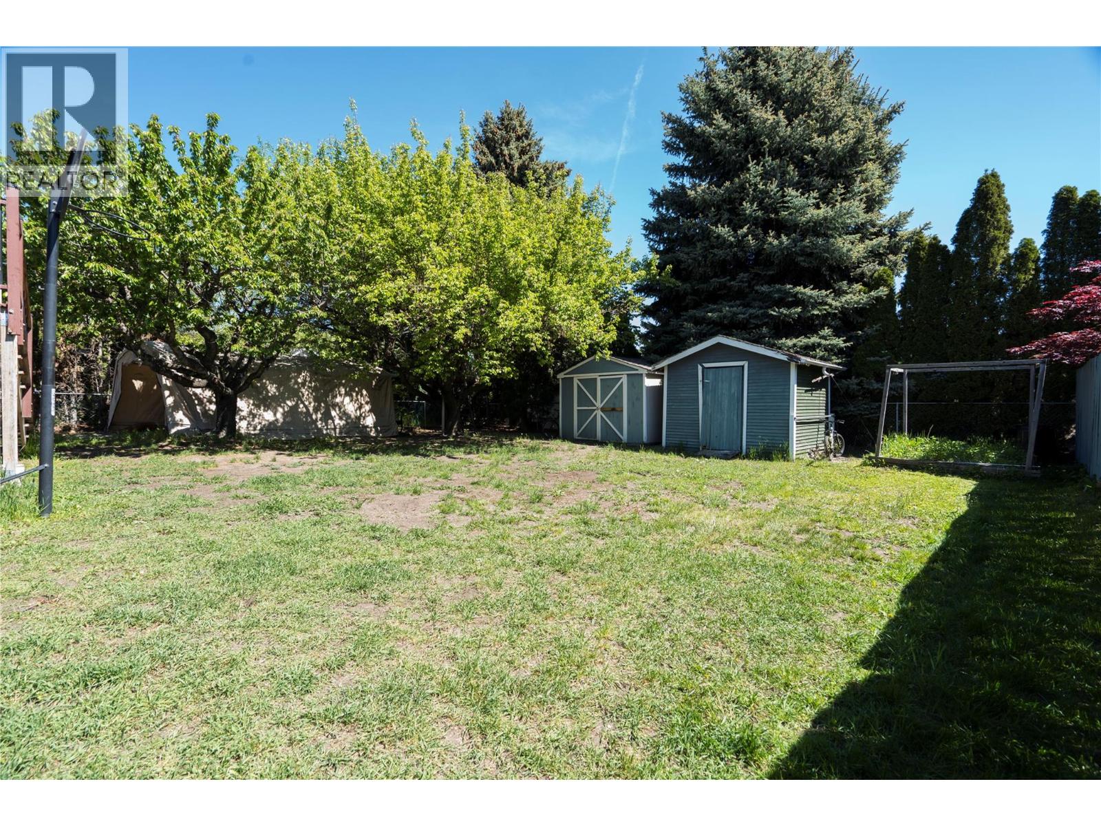 3095 Gordon Drive, Kelowna